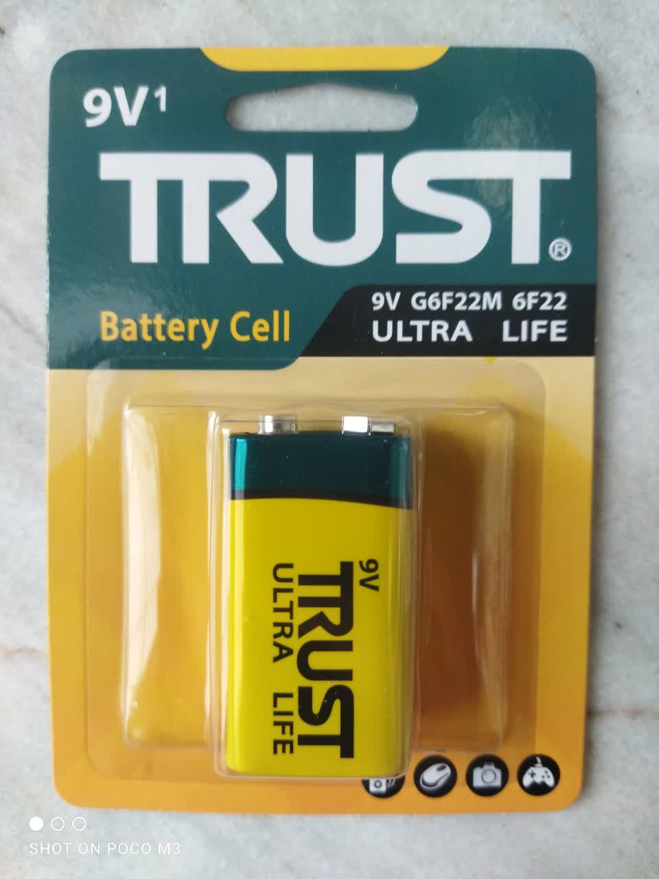 باتری  کتابی TRUST مدل اولترا لایف 9 ولت